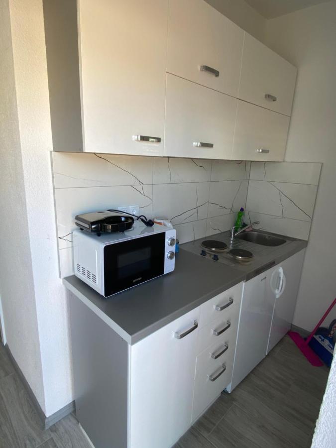Apartmani Anita Starigrad Paklenica Zewnętrze zdjęcie