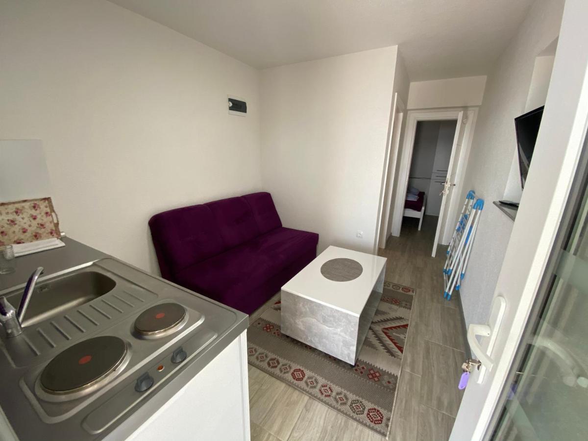 Apartmani Anita Starigrad Paklenica Zewnętrze zdjęcie