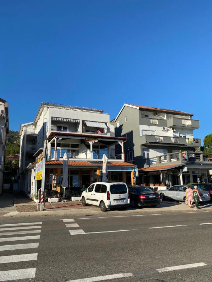 Apartmani Anita Starigrad Paklenica Zewnętrze zdjęcie