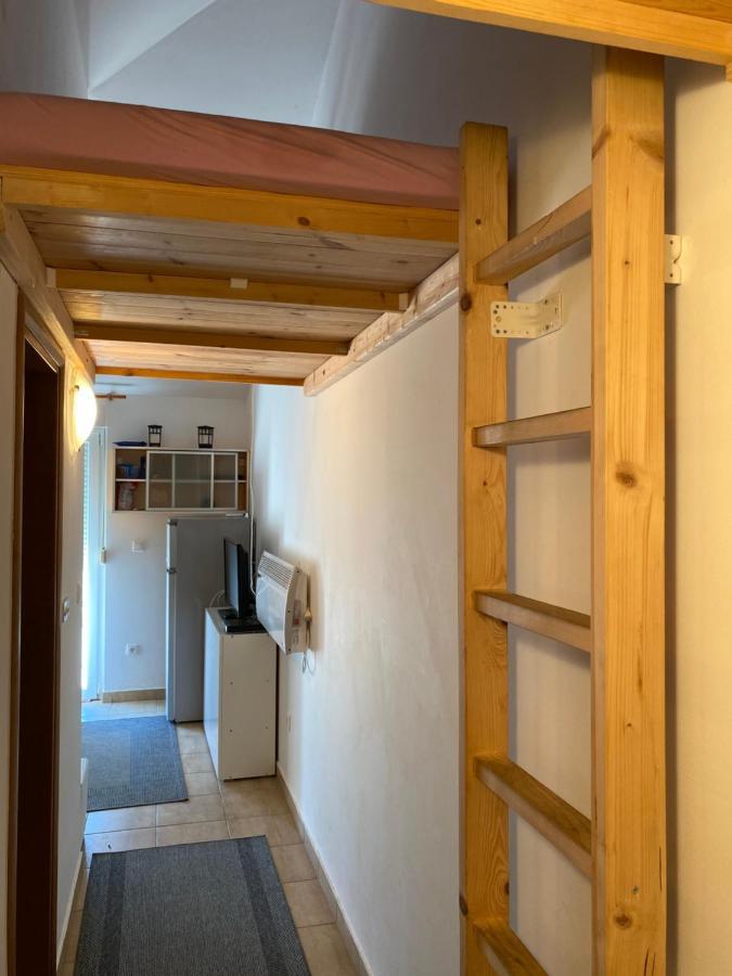 Apartmani Anita Starigrad Paklenica Zewnętrze zdjęcie